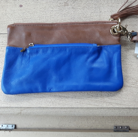 Genuine Leather Sapphire Boulevard Clutch - NWT - Picture 3 of 7